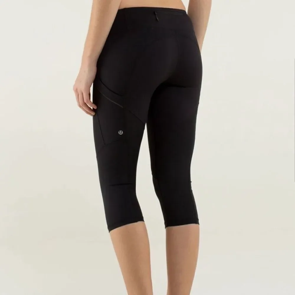 Lululemon Run Mod Moves Crop Capri Legging Black